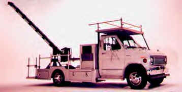 studio_sideshot_truck.bmp (195886 bytes)